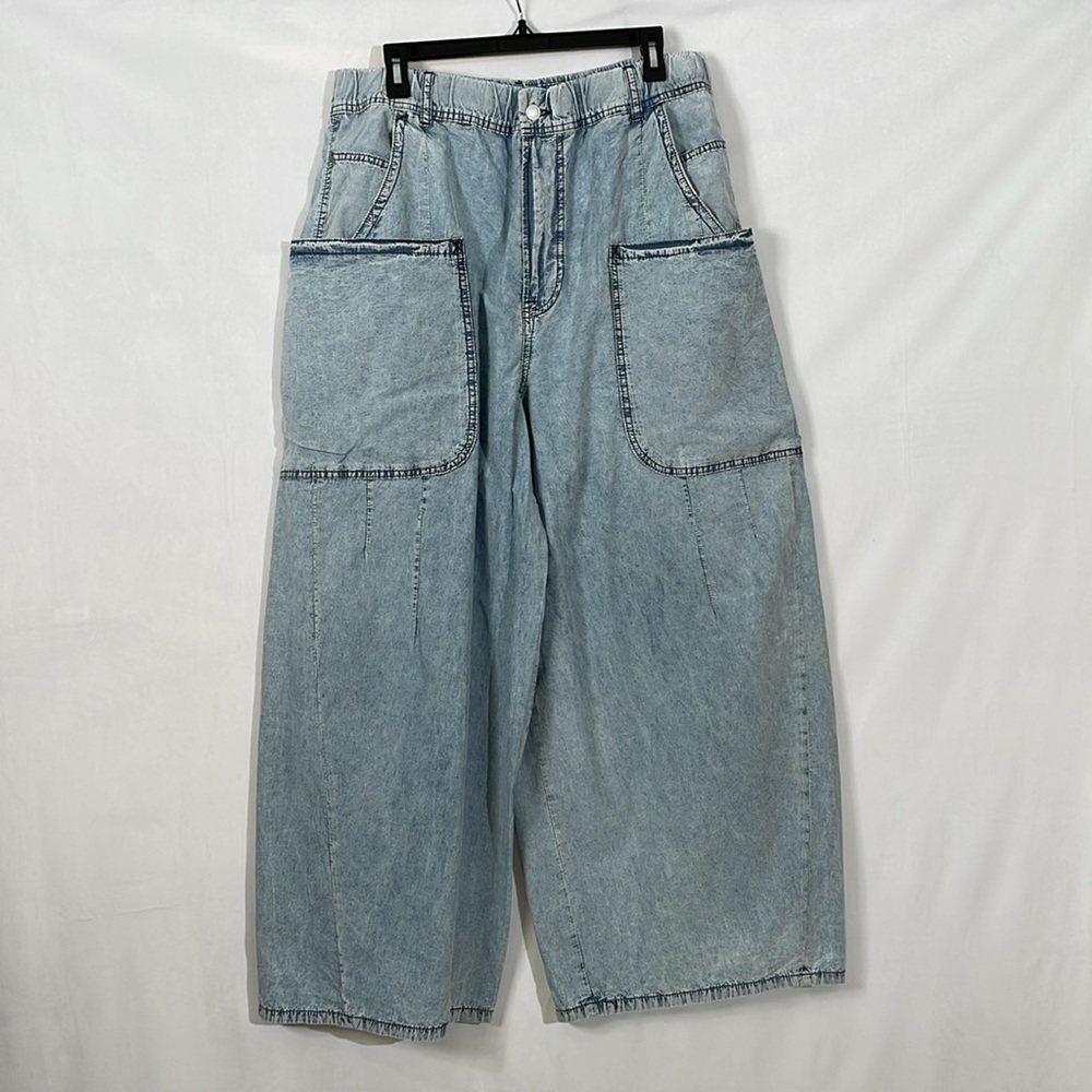 We The Free Light Blue Wide Leg Flare Jeans - Picture 5 of 15